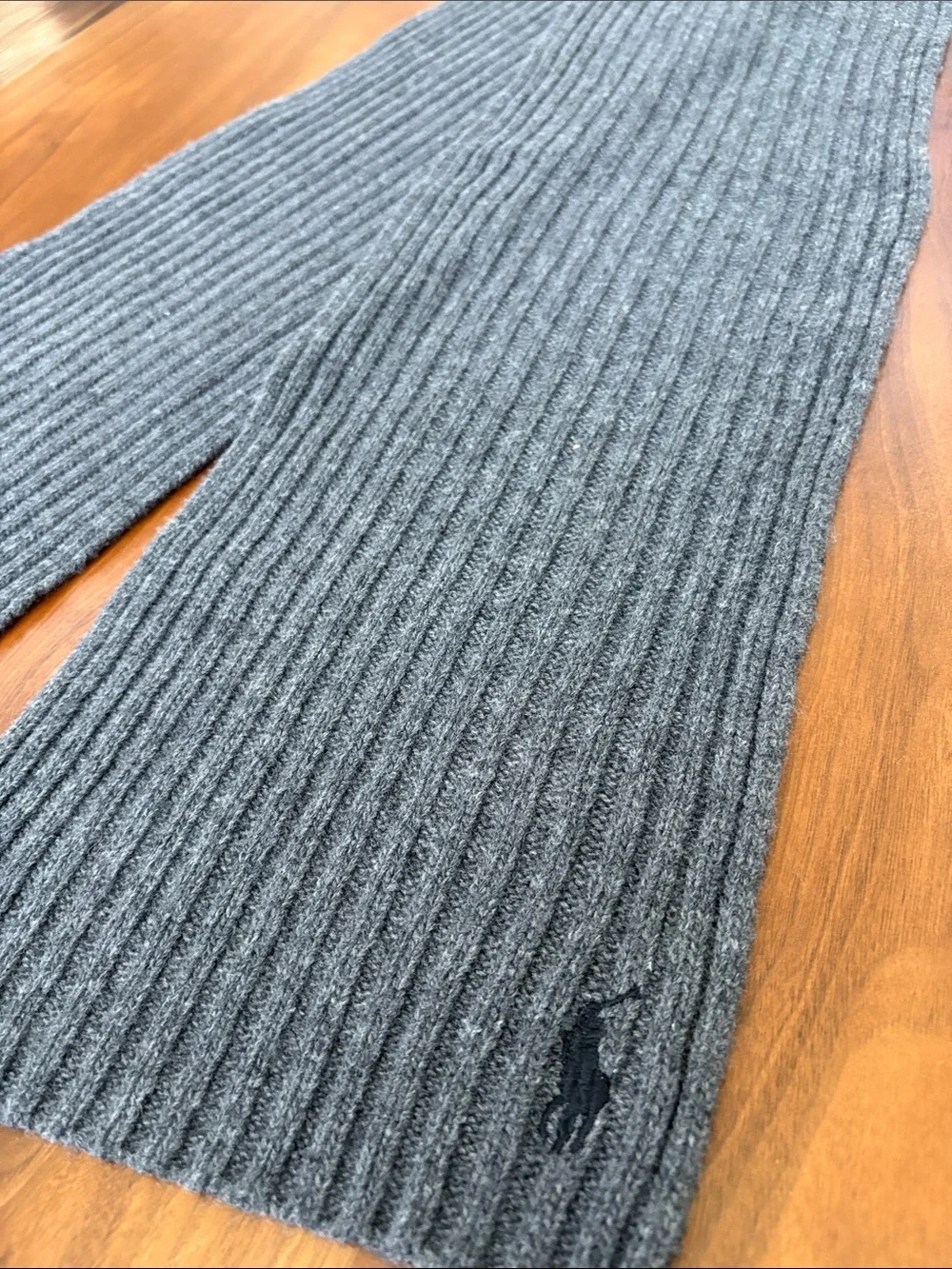 Polo Ralph Lauren Merino Wool Ribbed Scarf – Charcoal Gray